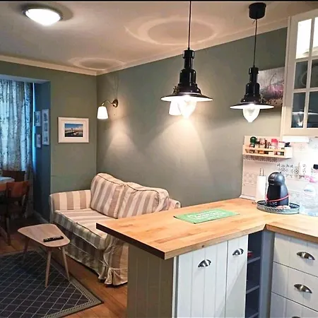 Apartment Cozy Meters Away From The Sea Garden Varna